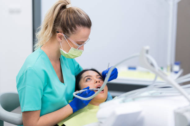 Best Holiday Emergency Dentist in Bonnetsville, NC